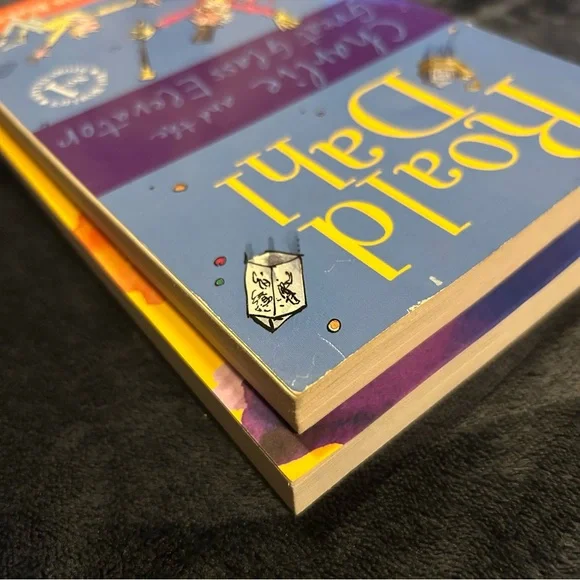 Charlie and the Chocolate Factory by Roald Dahl - 2 Children’s Book Set - Picture 7 of 7